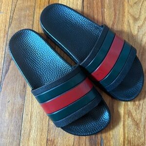 Gucci slides